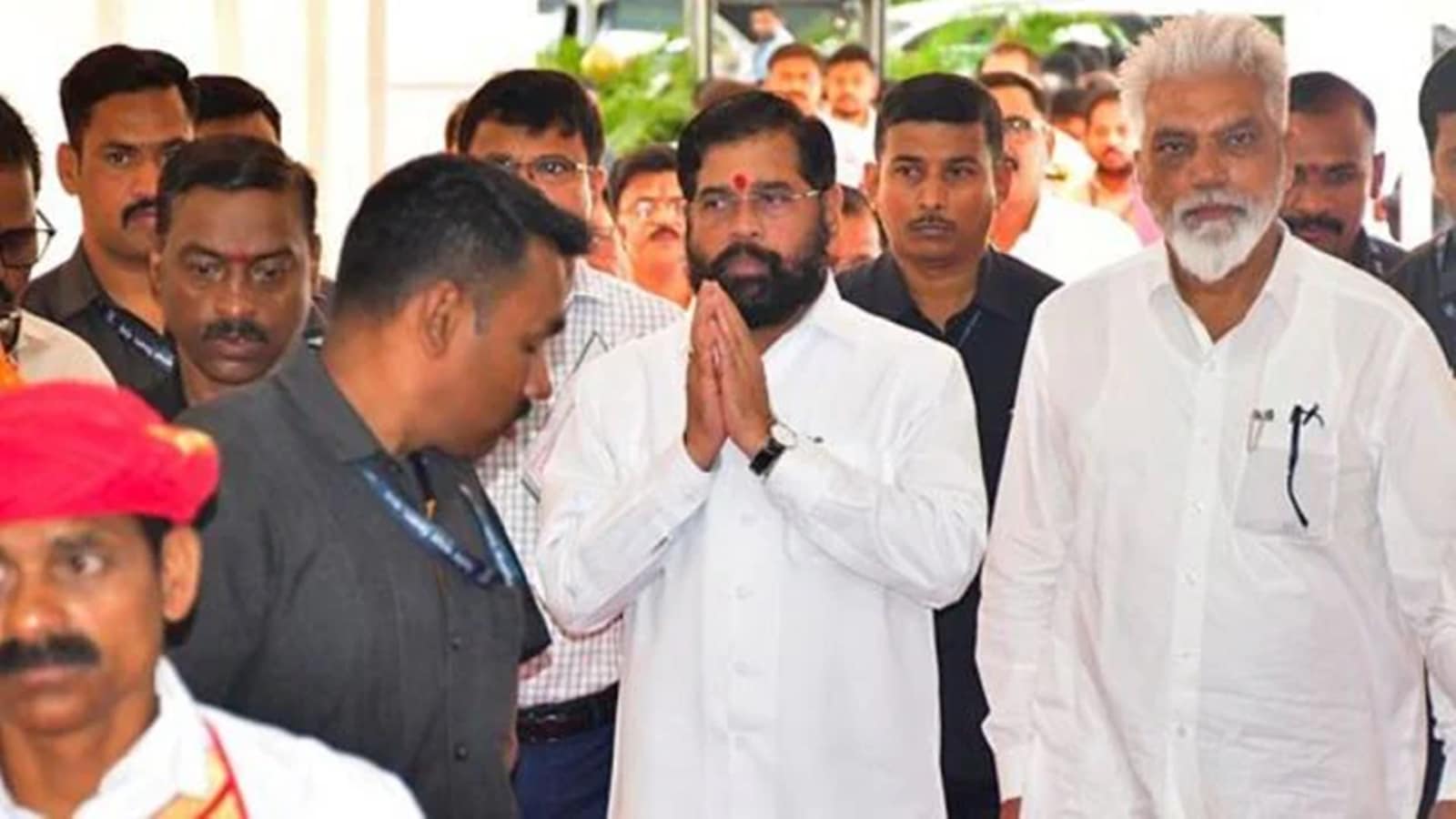 Dadaji Bhuse in discussion with CM Eknath Shinde